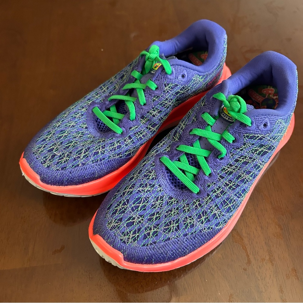 Under Armour Flow Velociti Wind 2 Brilliant Violet Blitz Running Shoes Women 6.5